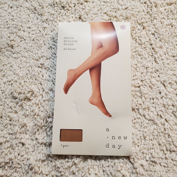 A New Day Sheer Hosiery Pecan 20 Denier 1X/2X